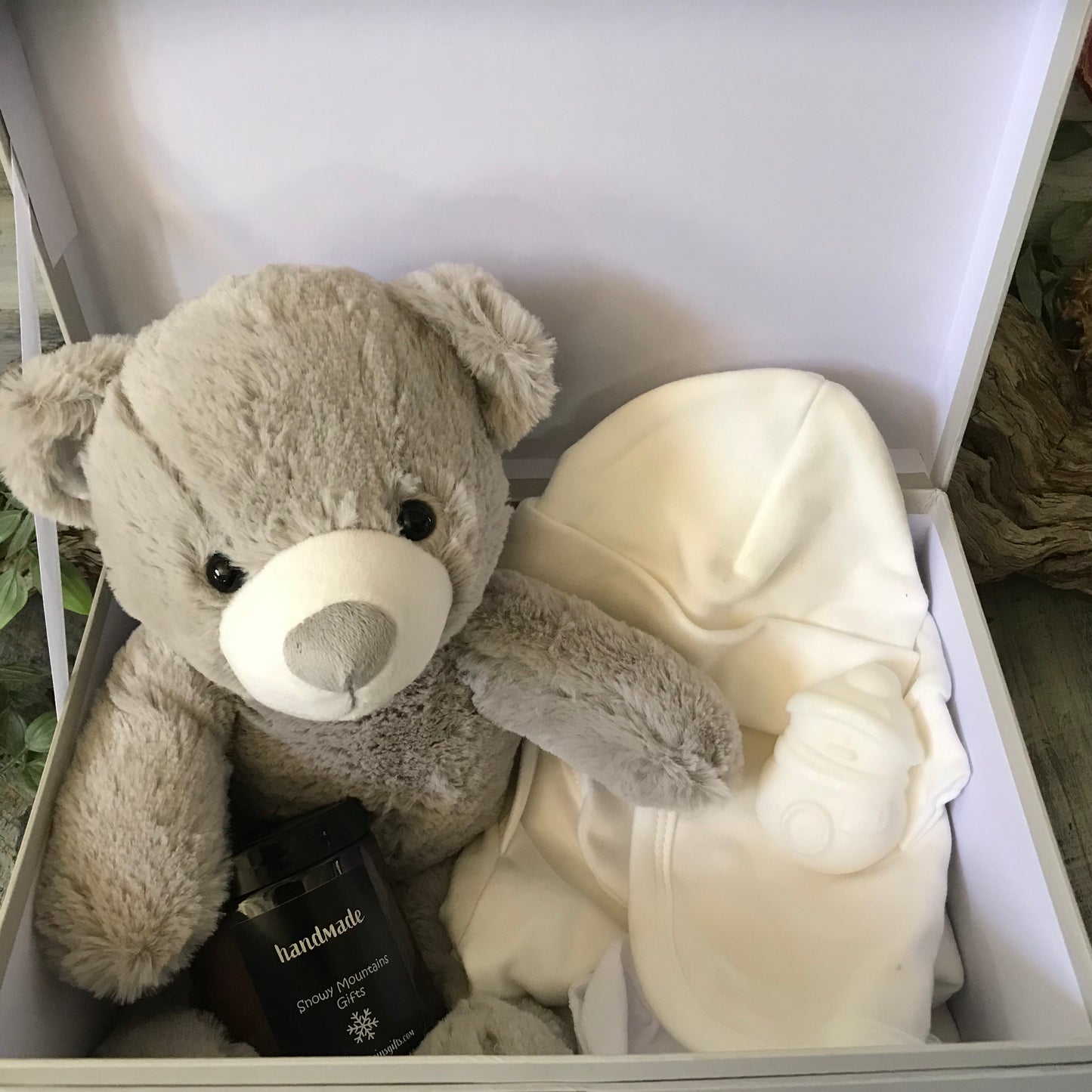 Baby gift suitcase